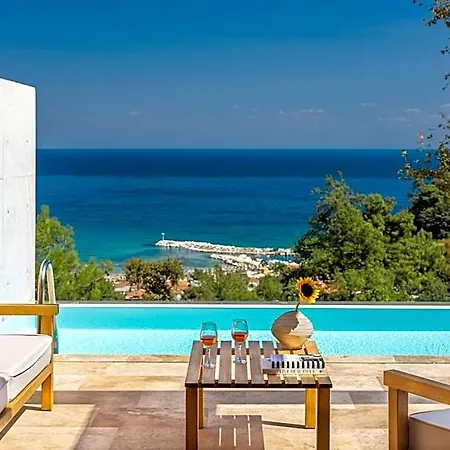 Thesis Hotel 4*